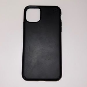 iPhone 11 pro max speck case
